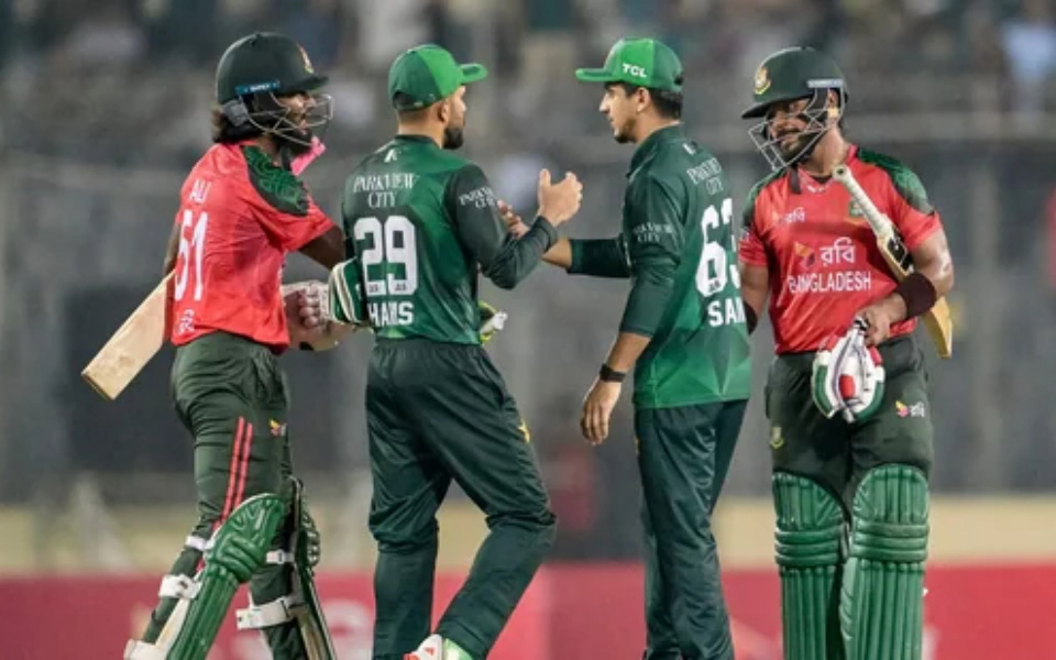 Pakistan vs Bangladesh